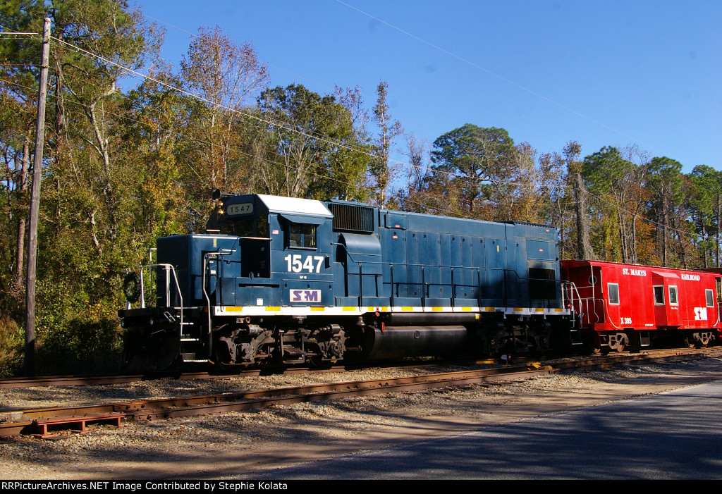 SM 1547 POWER ON GEORGIA COASTAL RR SANTA TRAIN